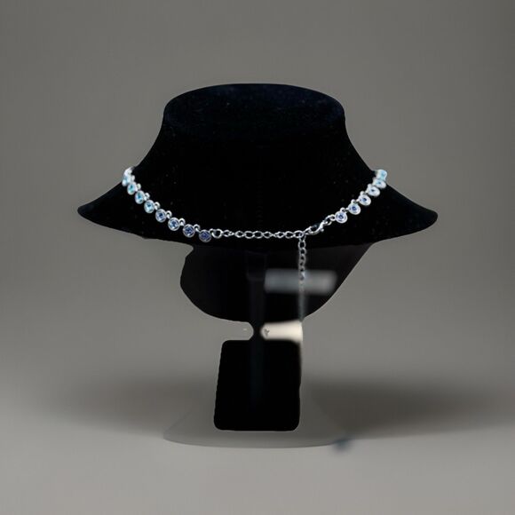 Shades Of Blue Kaleidoscope Size And Color Scaling Necklace - Picture 5 of 6